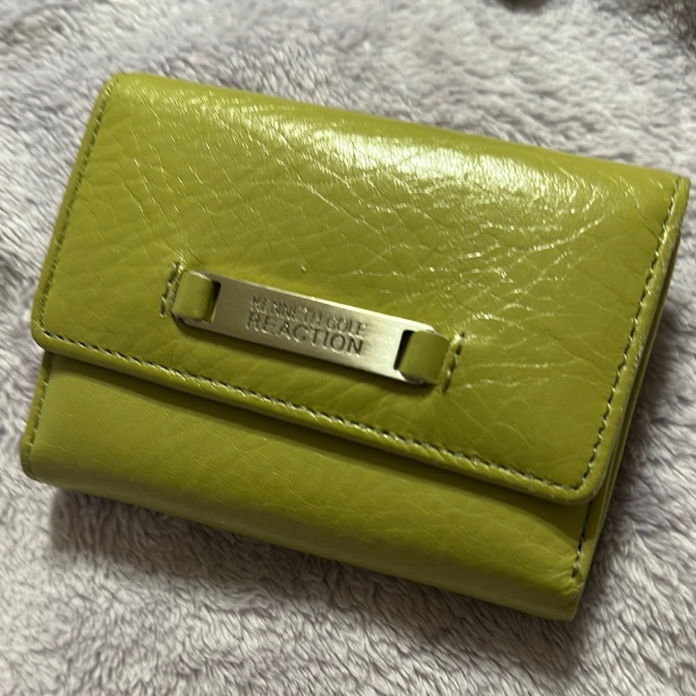 Kenneth Cole Reaction wallet